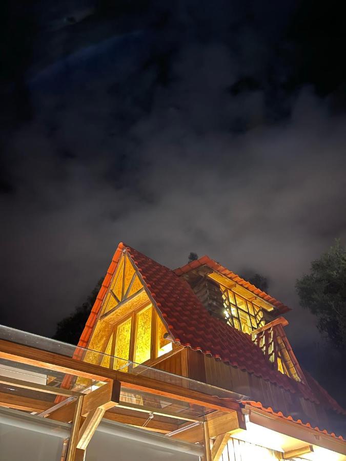 Killary Lodge & Glamping Cachanlo de Sidcay エクステリア 写真