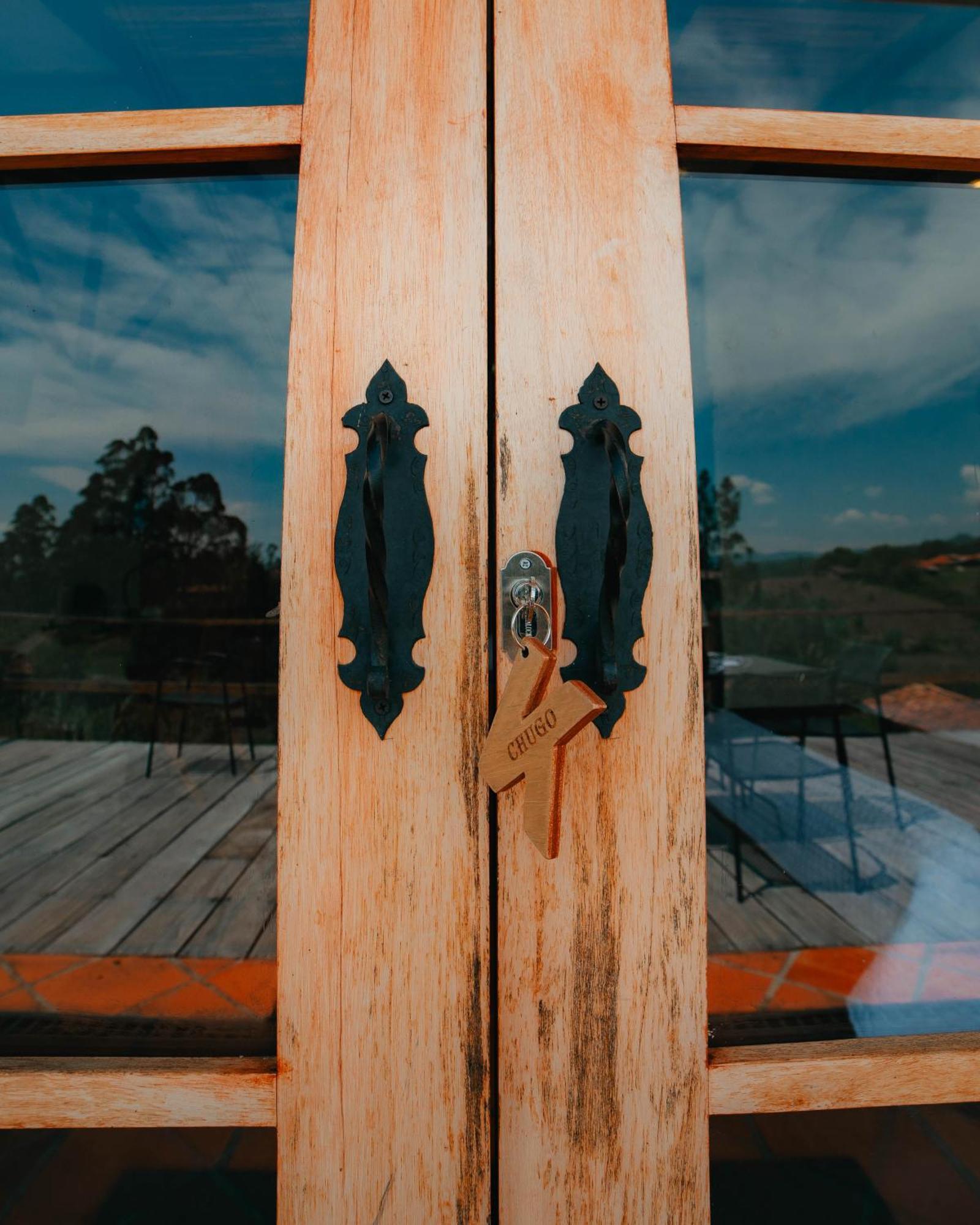 Killary Lodge & Glamping Cachanlo de Sidcay エクステリア 写真